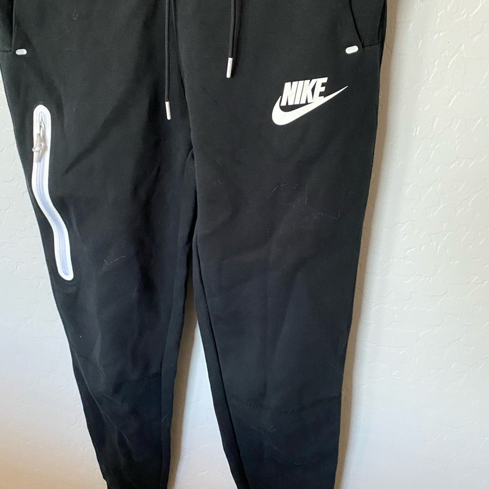 Nike sweat pants super slim size small